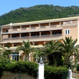 Paramonas Hotel